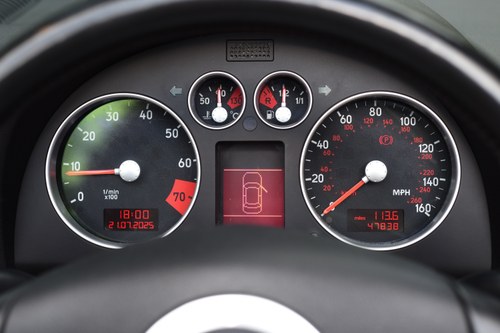 2005 Audi TT Mk1 Convertible 225bhp Quattro à venda (imagem 45 de 172)