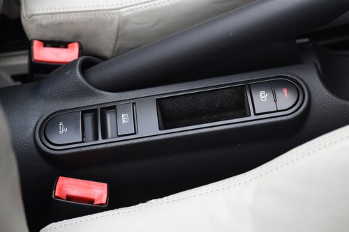 2005 Audi TT Mk1 Convertible 225bhp Quattro à venda (imagem 53 de 172)