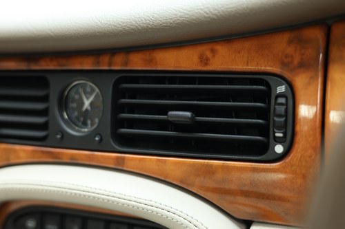 2001 Jaguar X308 XJR En venta (imagen 55 de 326)