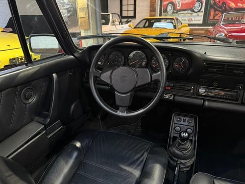 1989 Porsche 911 3.2 Cabriolet à vendre (picture 19 of 66)