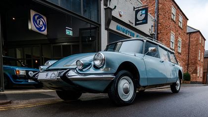 Citroen DS First Generation