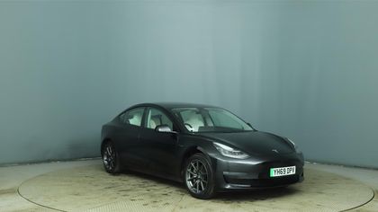 Tesla Model 3 Performance