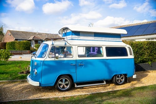 1974 Volkswagen Type 2 Camper For Sale (picture 8 of 158)