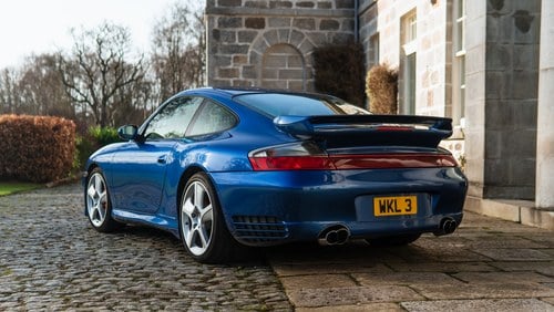 2004 Porsche 911 Carrera 4S Aero Manual For Sale (picture 19 of 154)