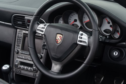 2006 Porsche 997.1 911 Carrera 2 3.8S Convertible Manual zum Verkauf (Bild 31 von 122)