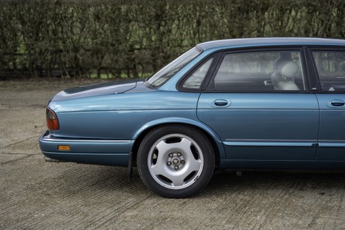 1995 Jaguar X300 XJR Te koop (foto 142 van 186)