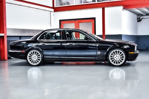 2007 Jaguar XJR X350 For Sale (picture 17 of 99)