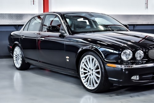 2007 Jaguar XJR X350 For Sale (picture 25 of 99)