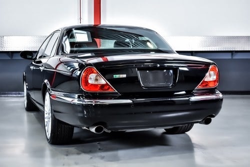 2007 Jaguar XJR X350 For Sale (picture 41 of 99)