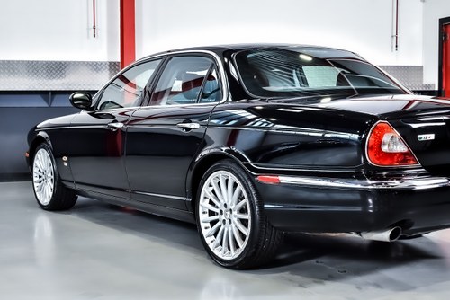 2007 Jaguar XJR X350 For Sale (picture 51 of 99)