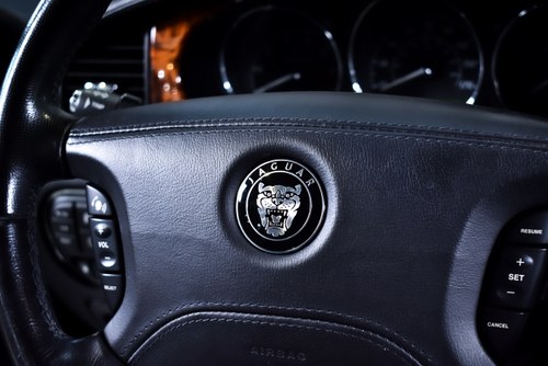 2007 Jaguar XJR X350 For Sale (picture 73 of 99)