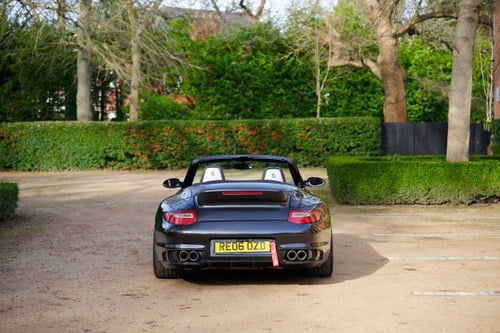 2006 Porsche 911 Carrera 2S Manual For Sale (picture 9 of 197)