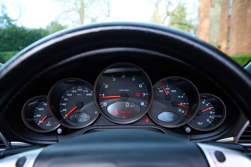 2006 Porsche 911 Carrera 2S Manual For Sale (picture 40 of 197)