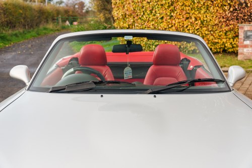 2001 Mazda MX5 Mk2 Jasper Conran Platinum Edition No. 9 of 100 till salu (bild 103 av 134)