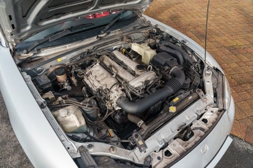 2001 Mazda MX5 Mk2 Jasper Conran Platinum Edition No. 9 of 100 till salu (bild 107 av 134)