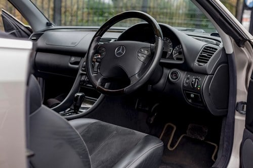 2003 Mercedes Benz CLK 230K Final Edition En venta (imagen 14 de 128)