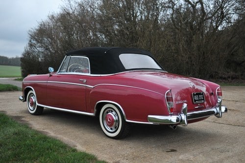 1960 Mercedes-Benz 220SE Cabriolet à venda (imagem 5 de 128)