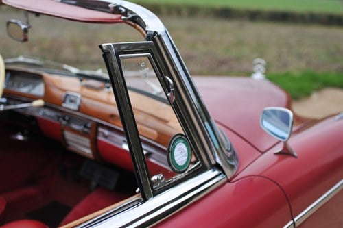 1960 Mercedes-Benz 220SE Cabriolet à venda (imagem 45 de 128)