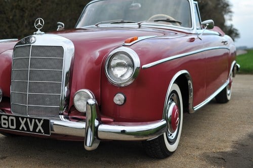 1960 Mercedes-Benz 220SE Cabriolet à venda (imagem 77 de 128)