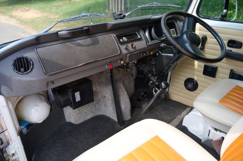 2010 Volkswagen T2 Brazilian Campervan Kombi Danbury Rio Baywindow till salu (bild 30 av 134)