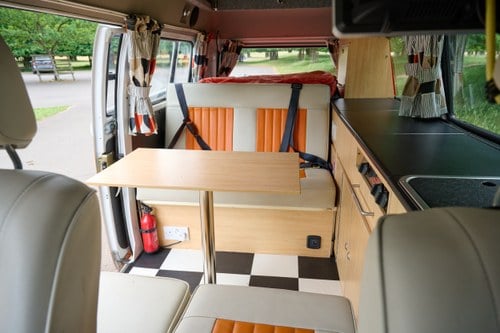 2010 Volkswagen T2 Brazilian Campervan Kombi Danbury Rio Baywindow till salu (bild 9 av 134)