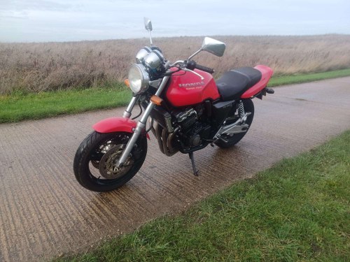 1993 Honda CB400SF Super Four Till salu