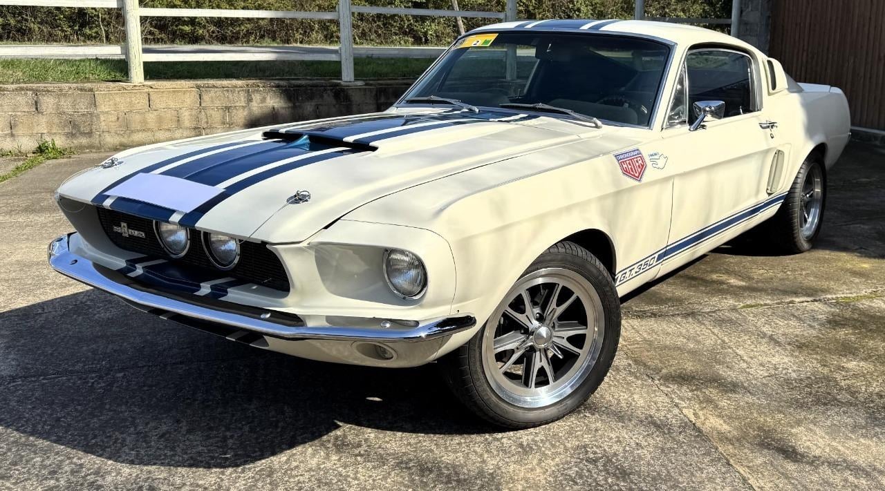 1968 FORD Mustang CLONE SHELBY, foto 1