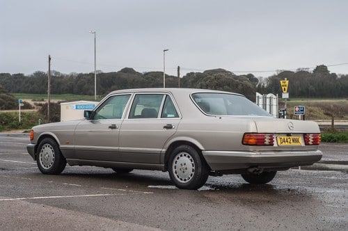 1986 Mercedes-Benz W126 500SEL till salu (bild 7 av 130)