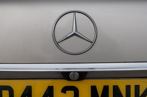 1986 Mercedes-Benz W126 500SEL till salu (bild 86 av 130)