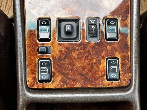 1986 Mercedes-Benz W126 500SEL till salu (bild 44 av 130)