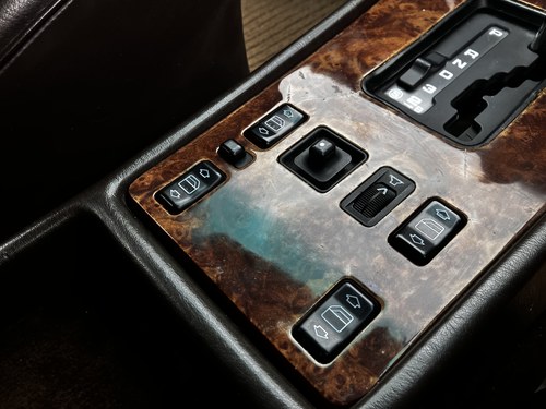 1986 Mercedes-Benz W126 500SEL till salu (bild 51 av 130)