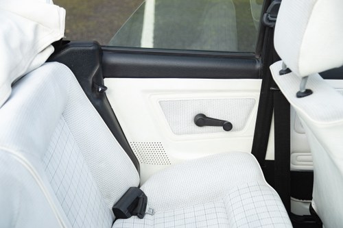 1988 Volkswagen Mk1 Golf Cabrio GTi zum Verkauf (Bild 53 von 256)