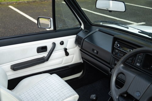 1988 Volkswagen Mk1 Golf Cabrio GTi zum Verkauf (Bild 54 von 256)