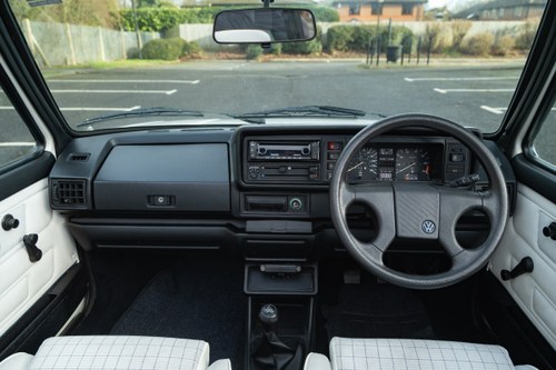 1988 Volkswagen Mk1 Golf Cabrio GTi zum Verkauf (Bild 12 von 256)