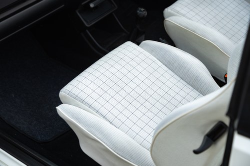 1988 Volkswagen Mk1 Golf Cabrio GTi zum Verkauf (Bild 74 von 256)