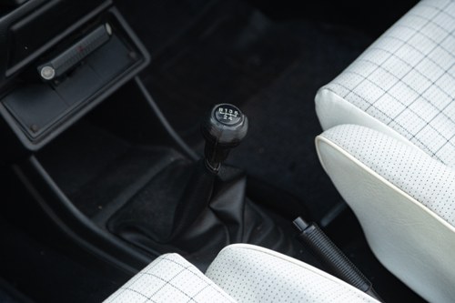 1988 Volkswagen Mk1 Golf Cabrio GTi zum Verkauf (Bild 75 von 256)