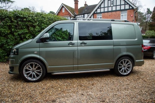 2012 Volkswagen Transporter T28 102 TDI SWB In vendita (immagine 1 di 206)