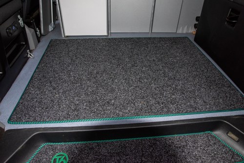 2012 Volkswagen Transporter T28 102 TDI SWB In vendita (immagine 26 di 206)