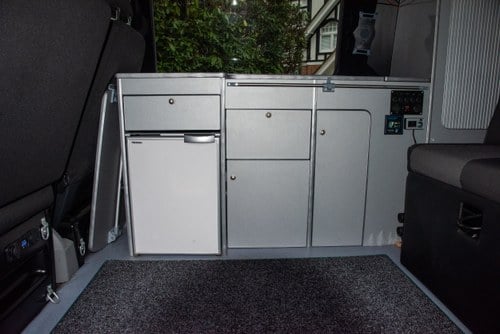 2012 Volkswagen Transporter T28 102 TDI SWB In vendita (immagine 27 di 206)