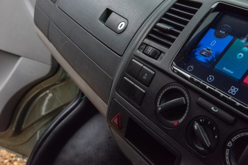 2012 Volkswagen Transporter T28 102 TDI SWB In vendita (immagine 49 di 206)