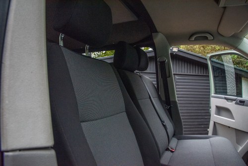 2012 Volkswagen Transporter T28 102 TDI SWB In vendita (immagine 56 di 206)