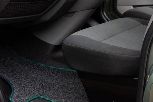 2012 Volkswagen Transporter T28 102 TDI SWB In vendita (immagine 70 di 206)