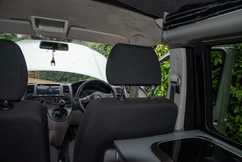 2012 Volkswagen Transporter T28 102 TDI SWB In vendita (immagine 83 di 206)