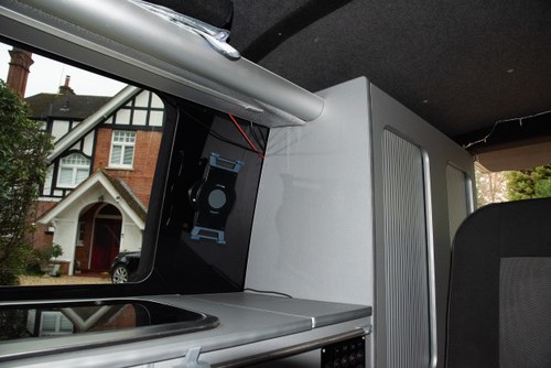 2012 Volkswagen Transporter T28 102 TDI SWB In vendita (immagine 90 di 206)