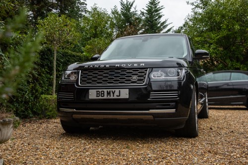 2018 Land Rover Range Rover Vogue SE à venda (imagem 22 de 206)