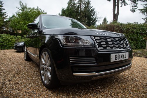 2018 Land Rover Range Rover Vogue SE à venda (imagem 4 de 206)