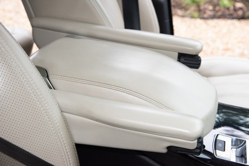 2018 Land Rover Range Rover Vogue SE à venda (imagem 40 de 206)