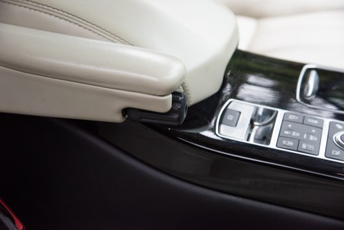 2018 Land Rover Range Rover Vogue SE à venda (imagem 41 de 206)