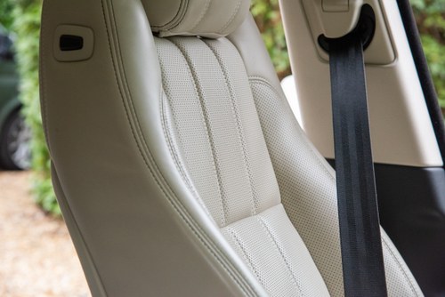 2018 Land Rover Range Rover Vogue SE à venda (imagem 42 de 206)