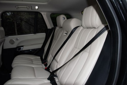 2018 Land Rover Range Rover Vogue SE à venda (imagem 73 de 206)